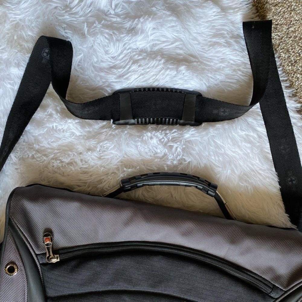 Swiss Tech Bag‎ - Picture 3 of 14